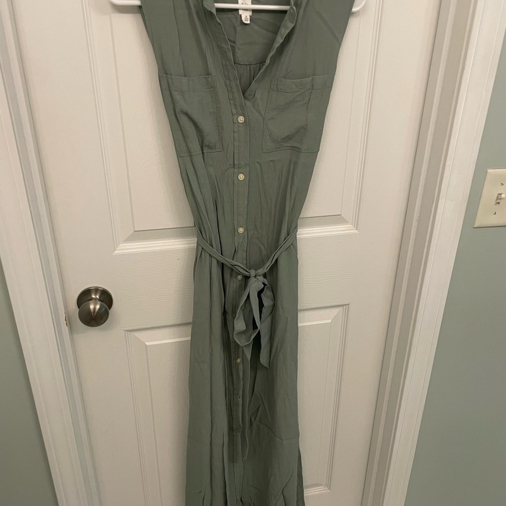 GAP M tall Sage Green Button-Up Dress